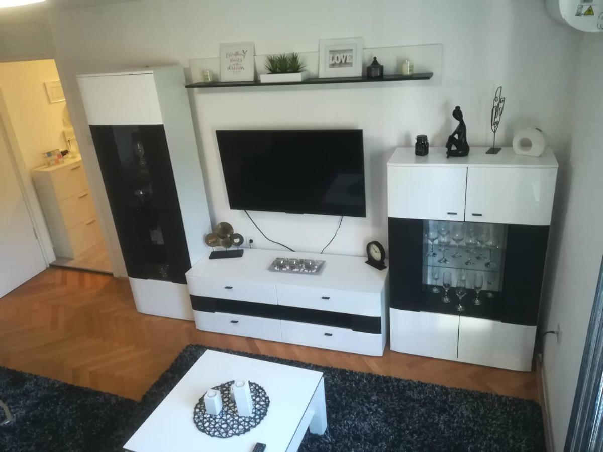 Apartman D&D*** Varaždin Екстериор снимка